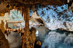 Grotte de Neptune