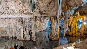 Grotte de Neptune