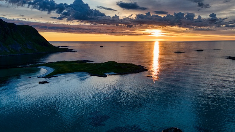 Soleil de minuit à Fredvang