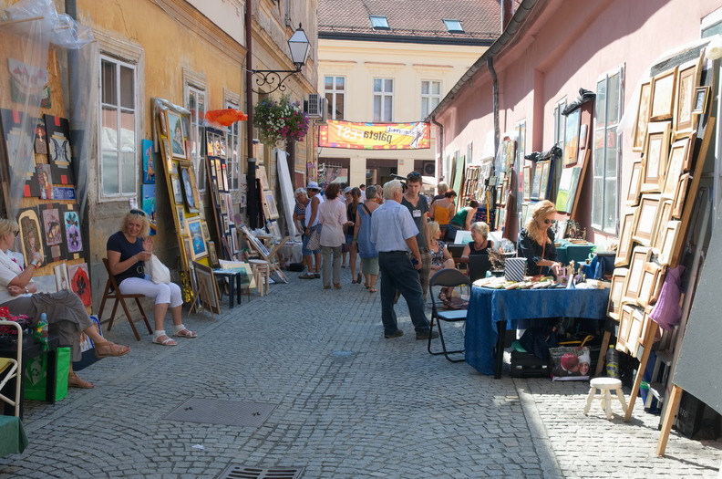 Vide grenier dans les rues de Varazdin