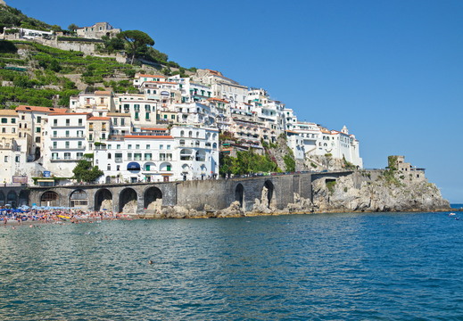 cote-amalfitaine