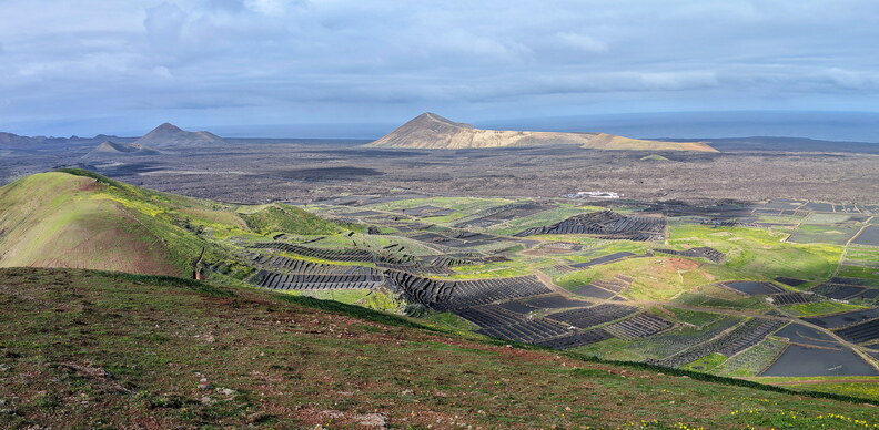 Vue depuis le volcan de la Corona Vue depuis le volcan de la Corona - Lanzarote