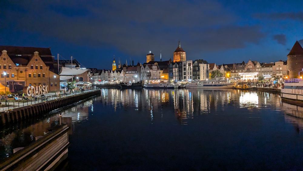 Gdansk la nuit