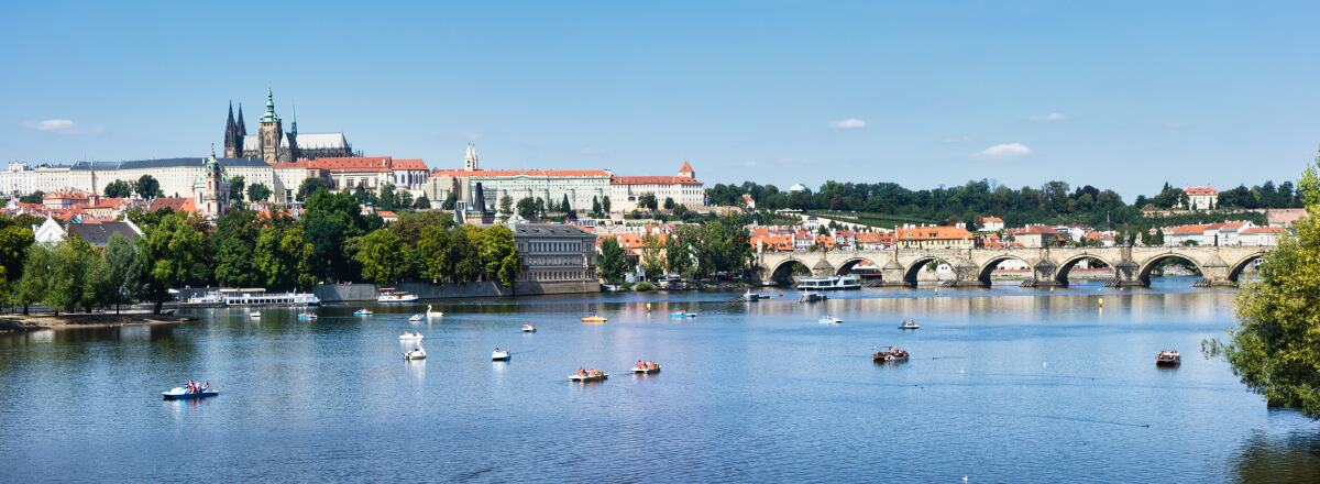 prague-50_panorama.jpg